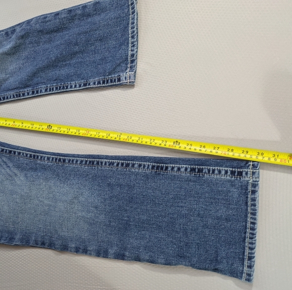 Sold - Picture 3 of 10